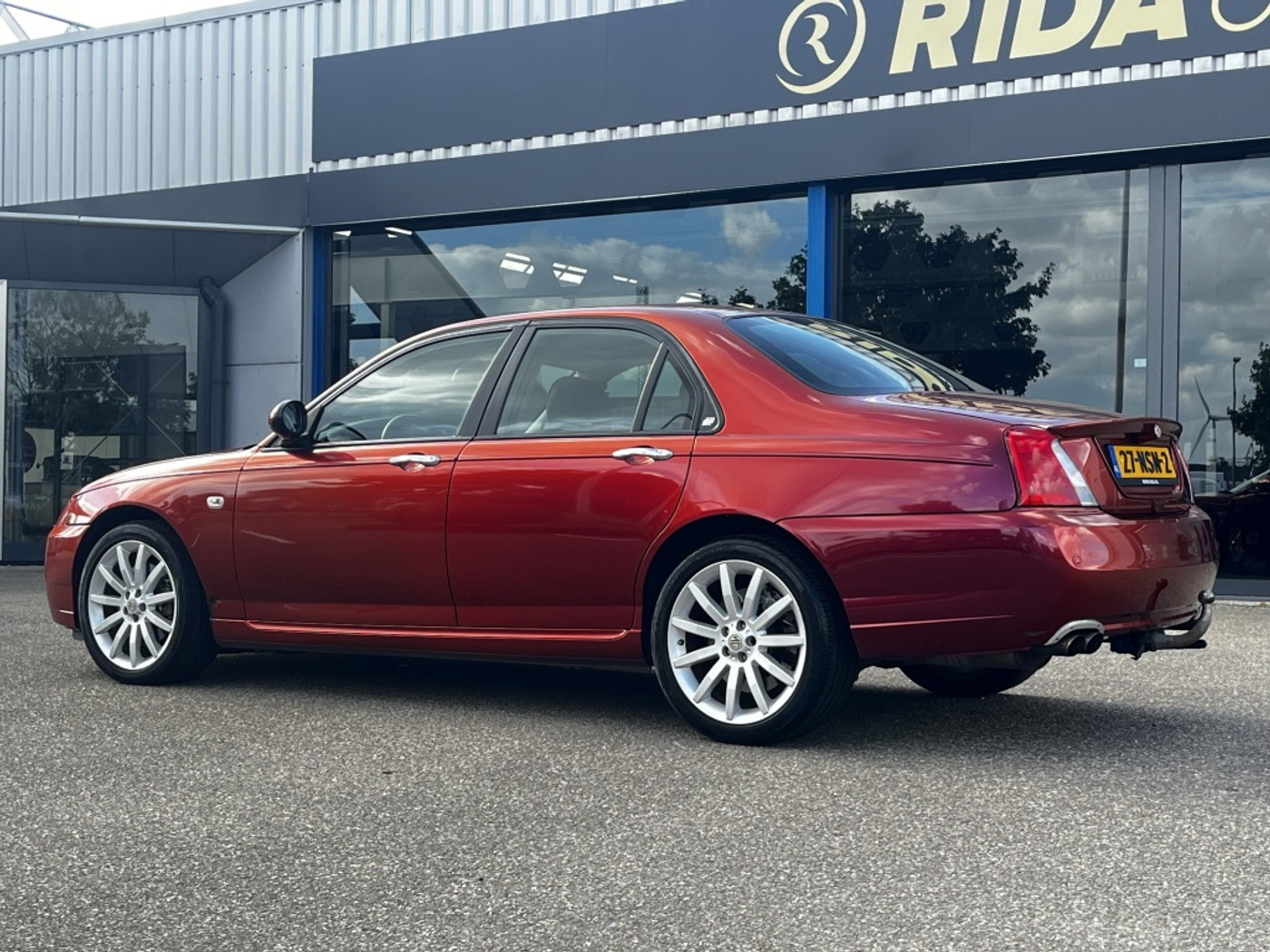 Foto van MG ZT