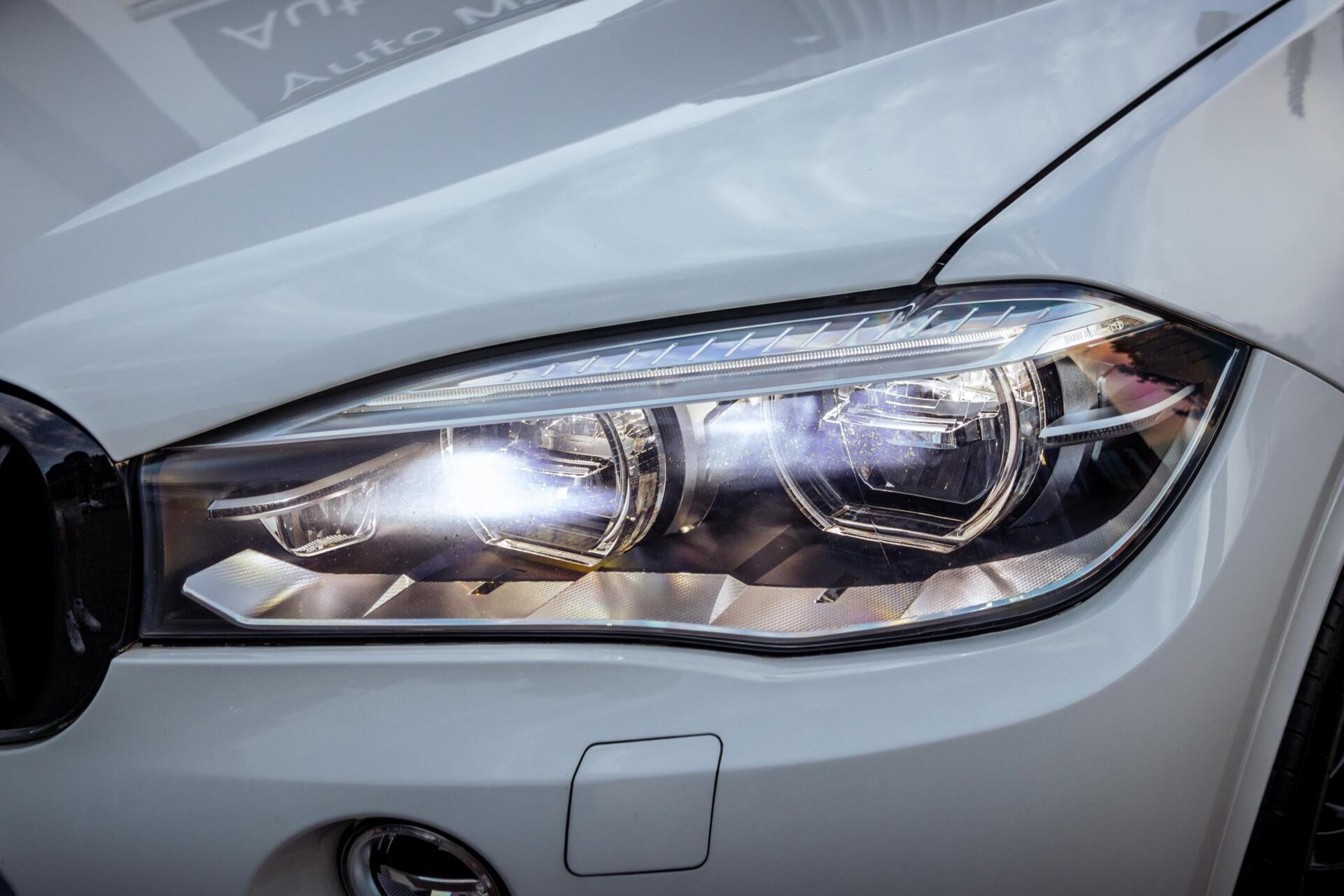 Foto van BMW X5 Xdrive40e