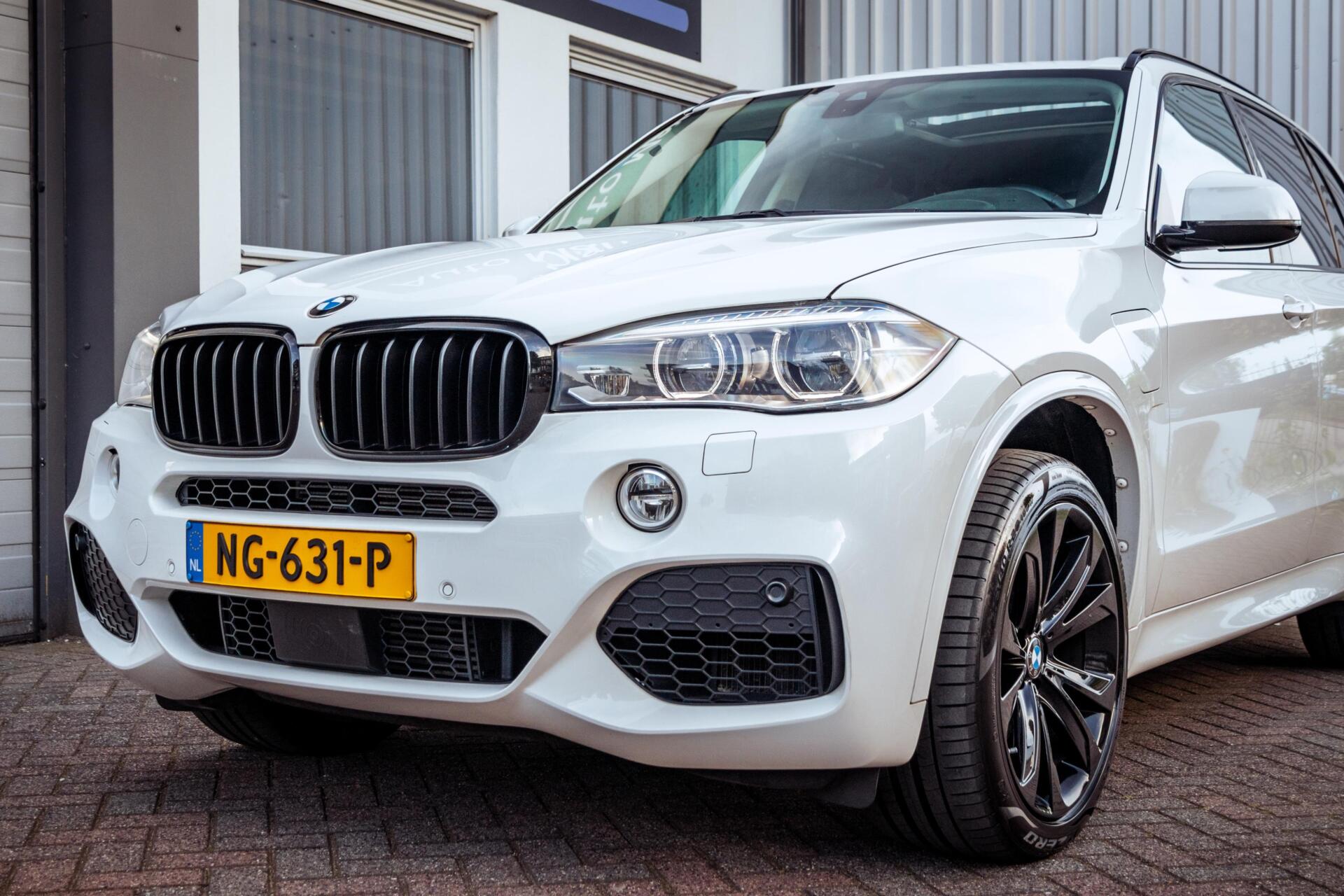 Foto van BMW X5 Xdrive40e