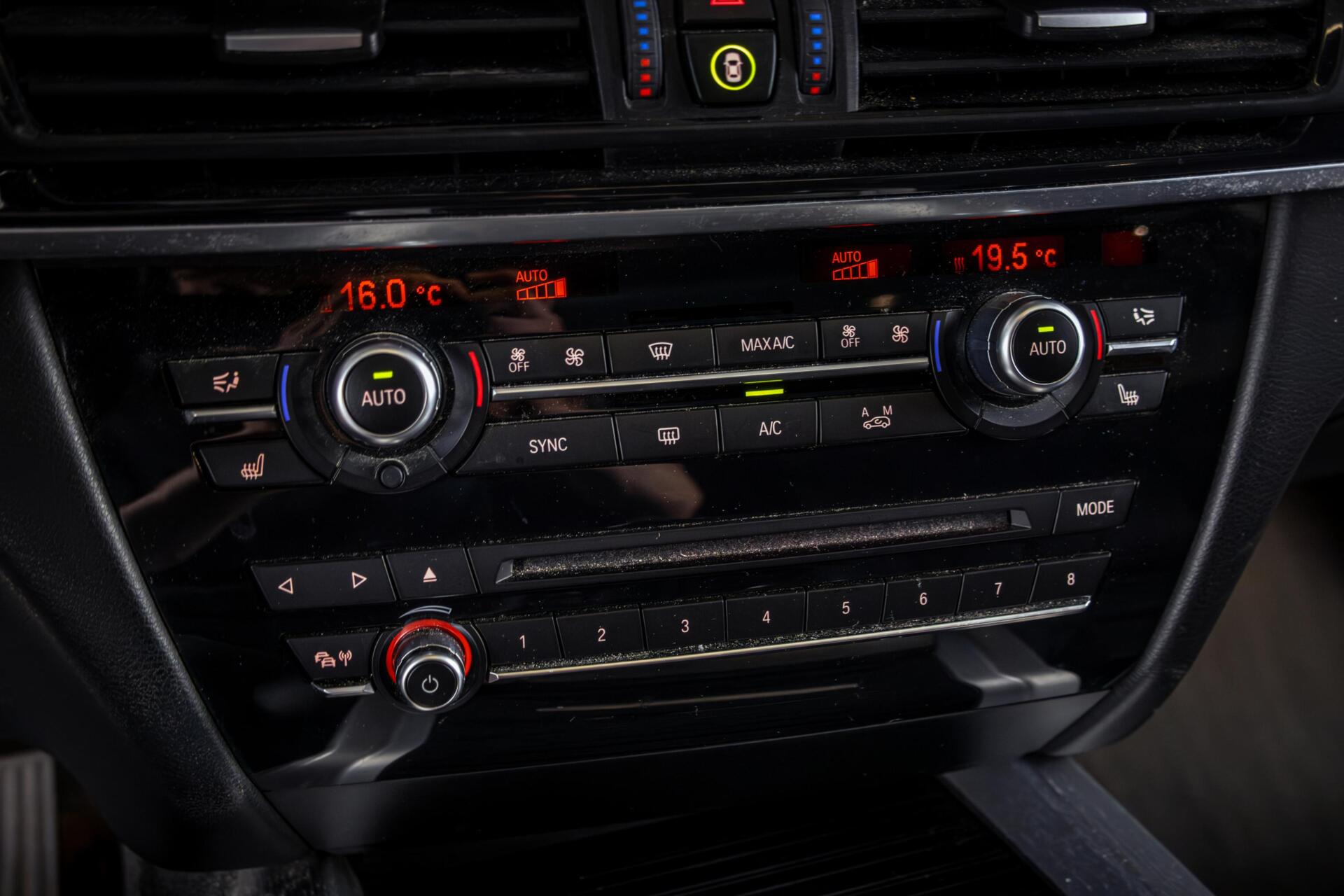 Foto van BMW X5 Xdrive40e