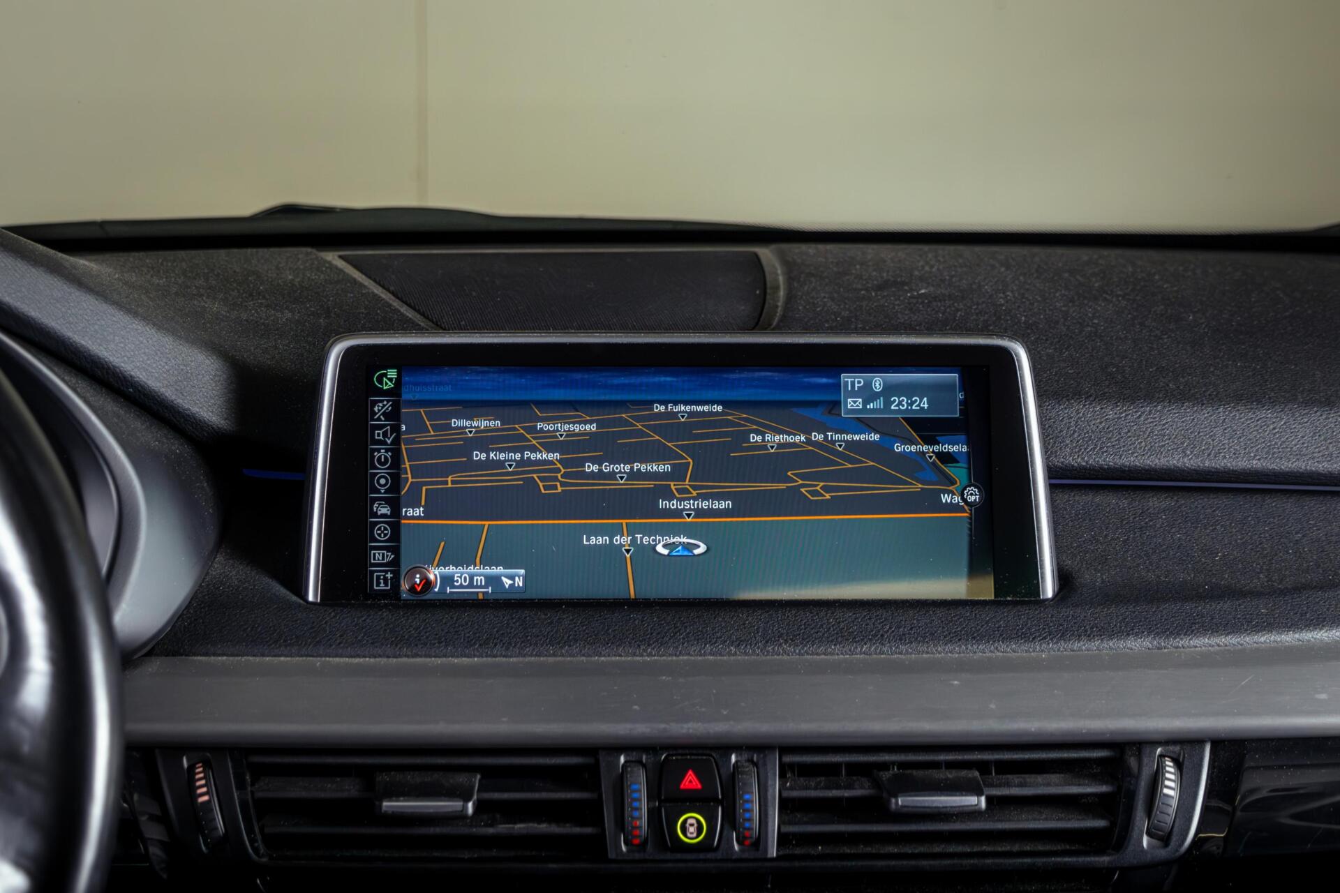 Foto van BMW X5 Xdrive40e