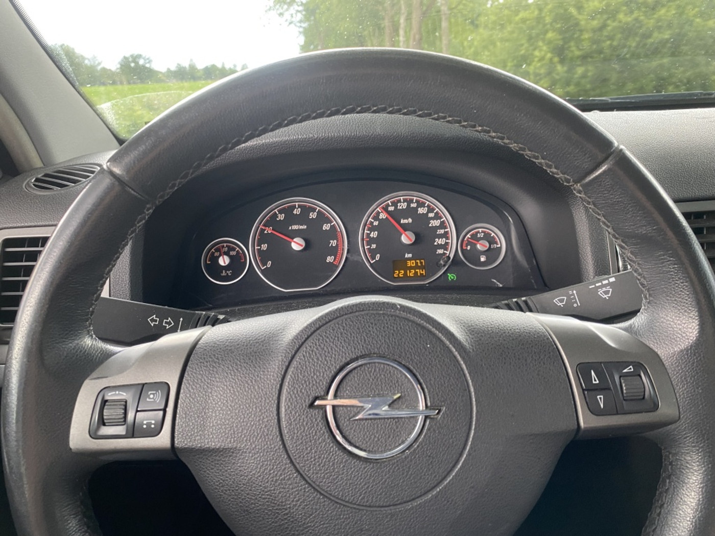 Foto van Opel Vectra GTS