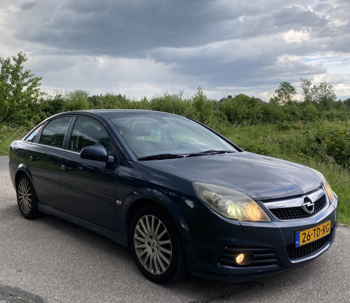 Foto van Opel Vectra GTS