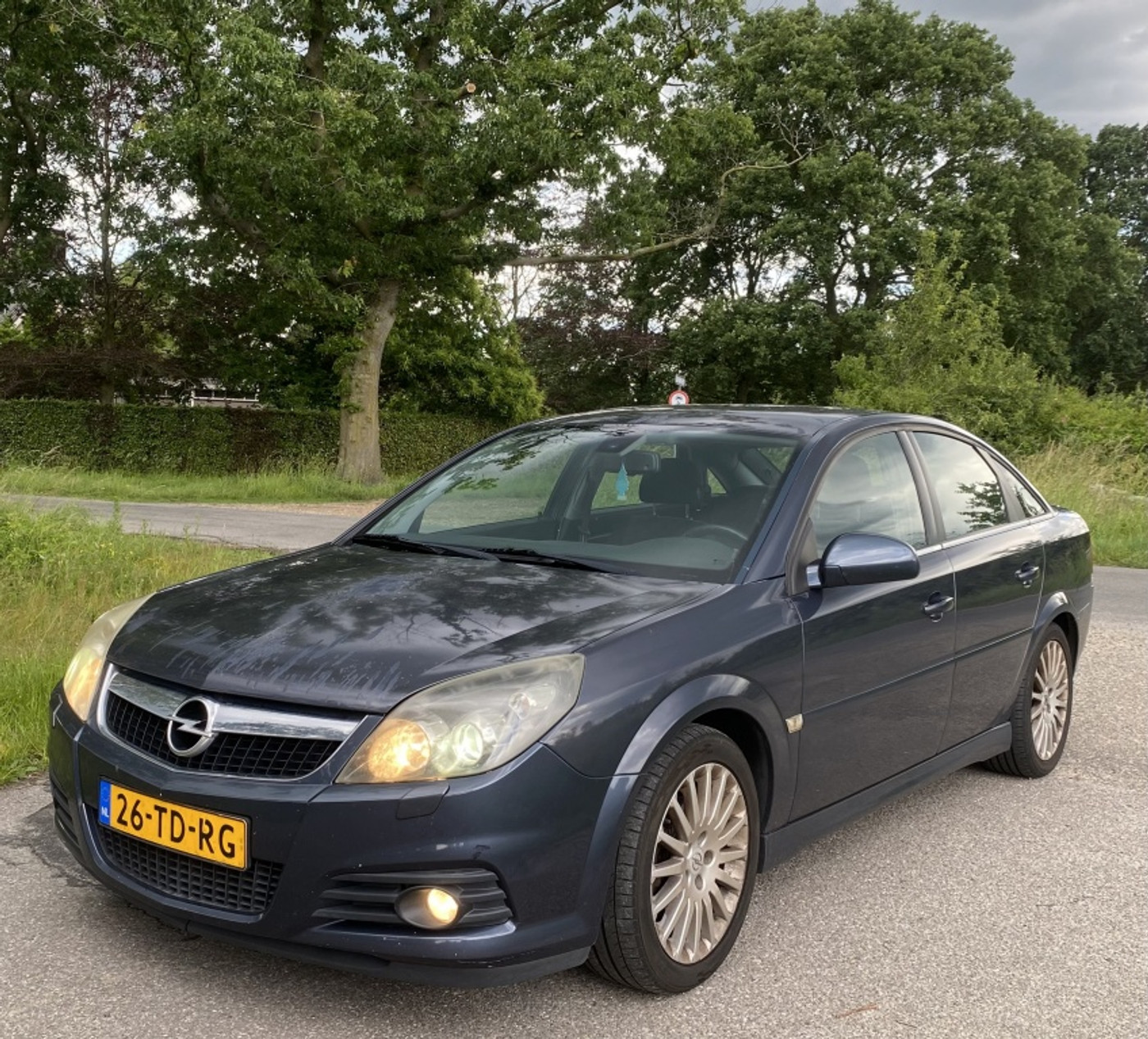 Opel Vectra GTS 2.2-16V Business CLIMA PDC CRUISE STOELVERWARMING APK NAP 2006 - voorkant