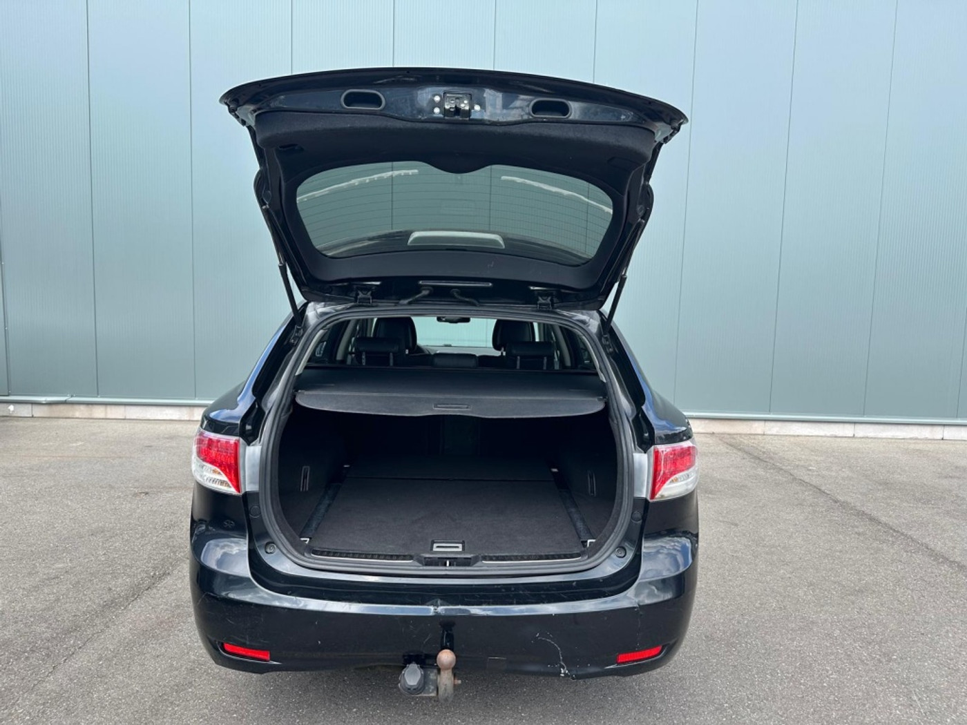 Foto van Toyota Toyota Avensis