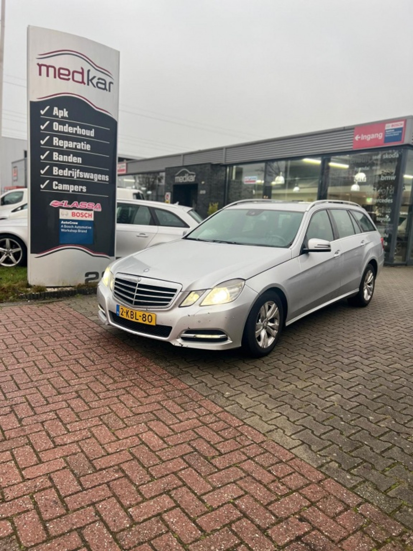 Mercedes-Benz E 200 CDI 200 CDI 2013 - voorkant