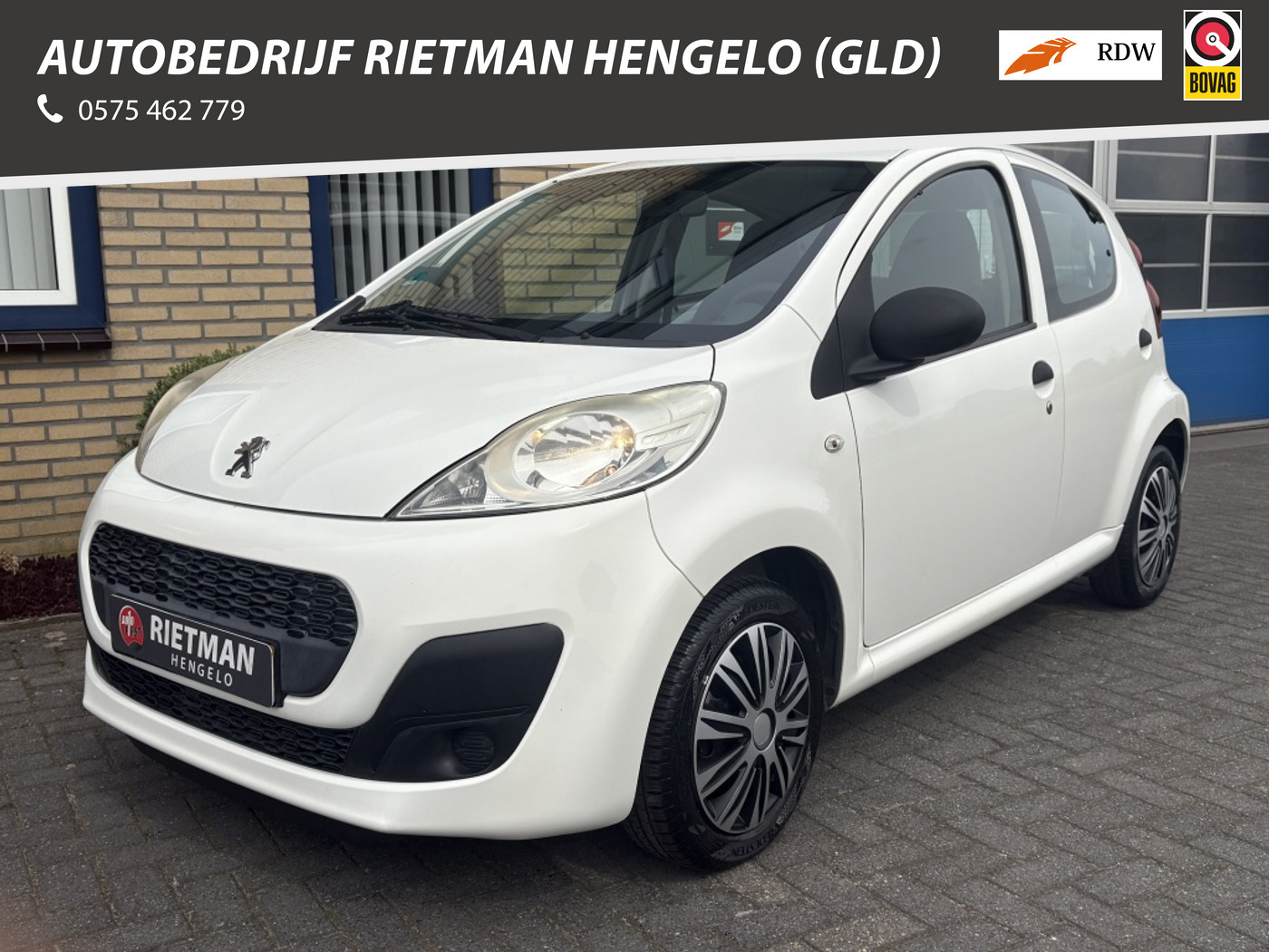 Peugeot 107 1.0 Access Accent 2013 - voorkant