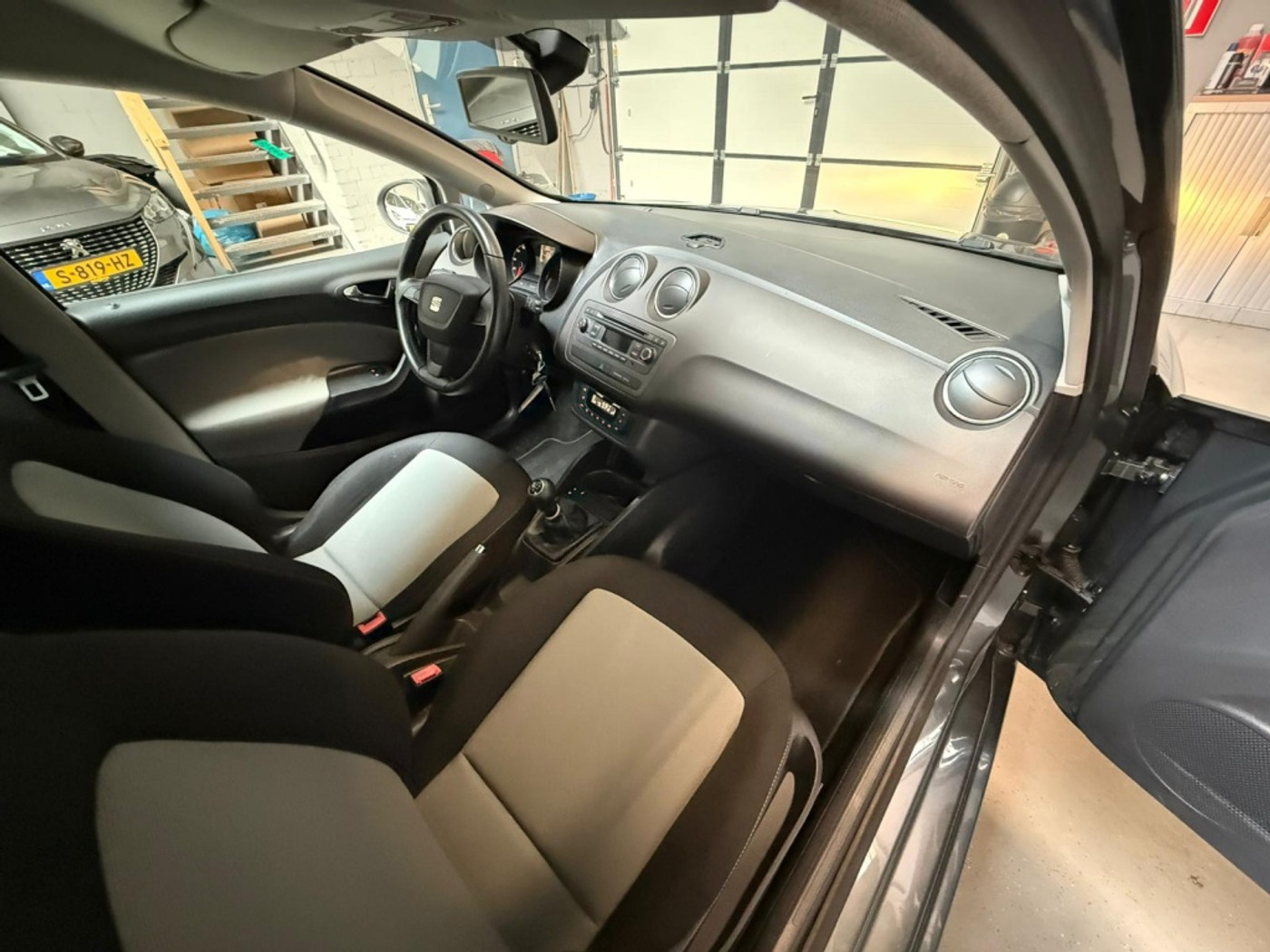 Foto van Seat Ibiza ST