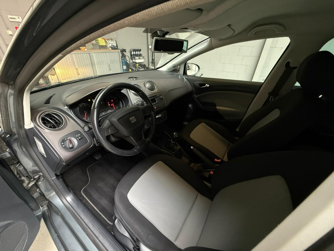 Foto van Seat Ibiza ST