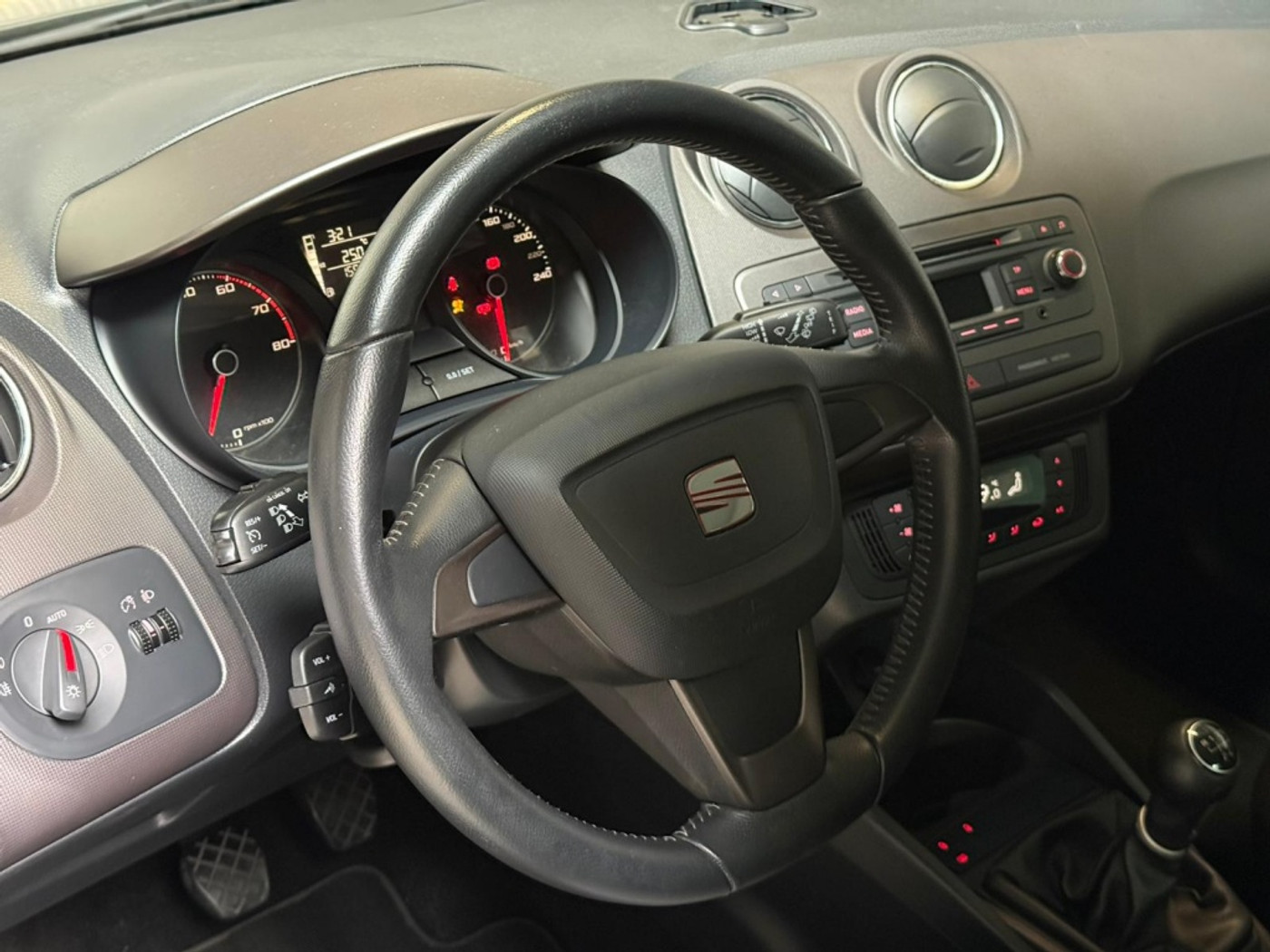 Foto van Seat Ibiza ST
