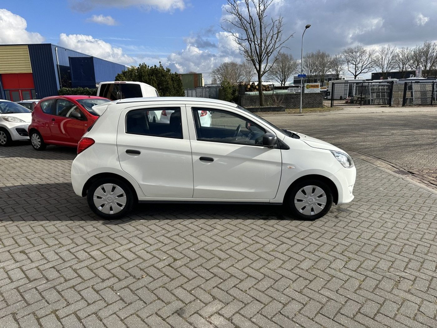Foto van Mitsubishi Mitsubishi Space Star