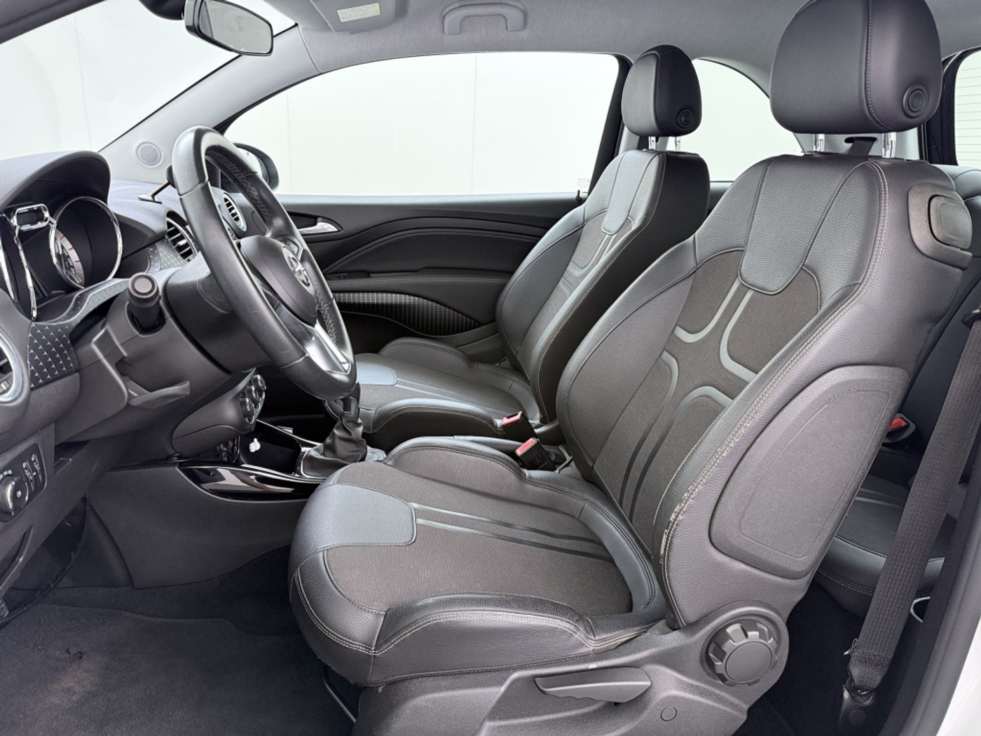 Foto van Opel Adam