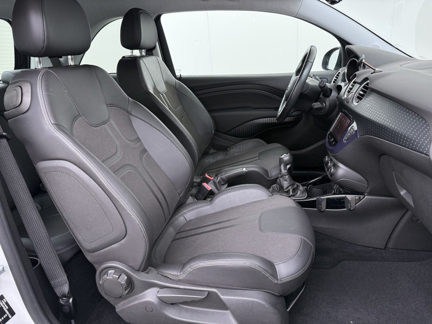 Foto van Opel Adam