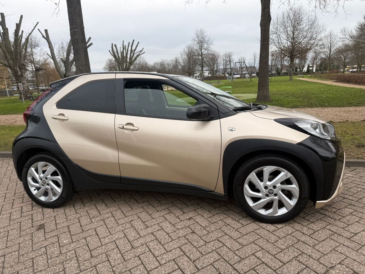 Toyota Toyota Aygo X 1.0 VVT-i MT Pulse 2023 - voorkant
