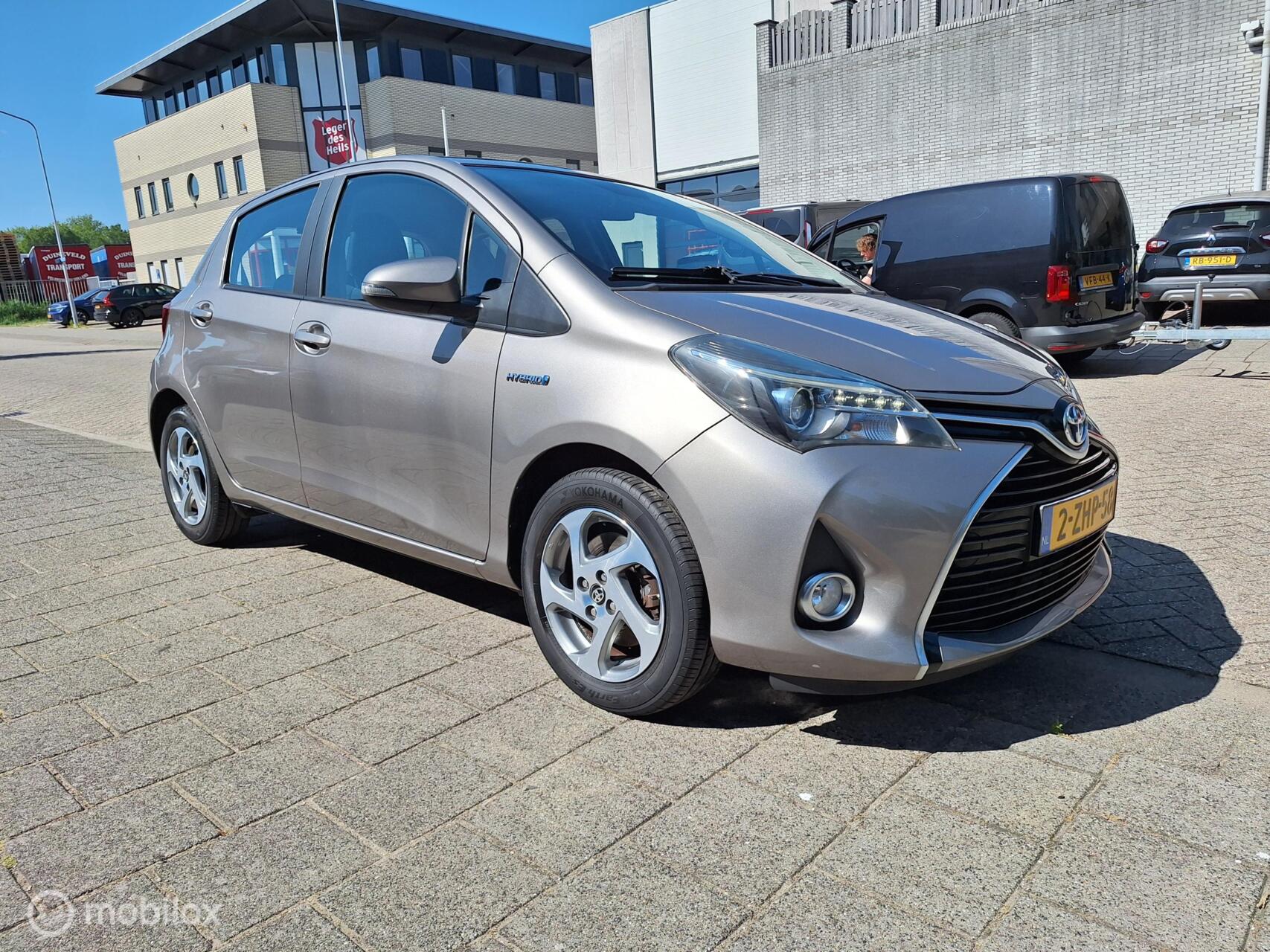 Foto van Toyota Toyota Yaris Hybrid