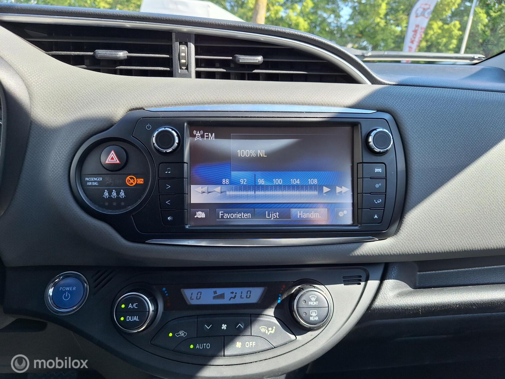 Foto van Toyota Toyota Yaris Hybrid