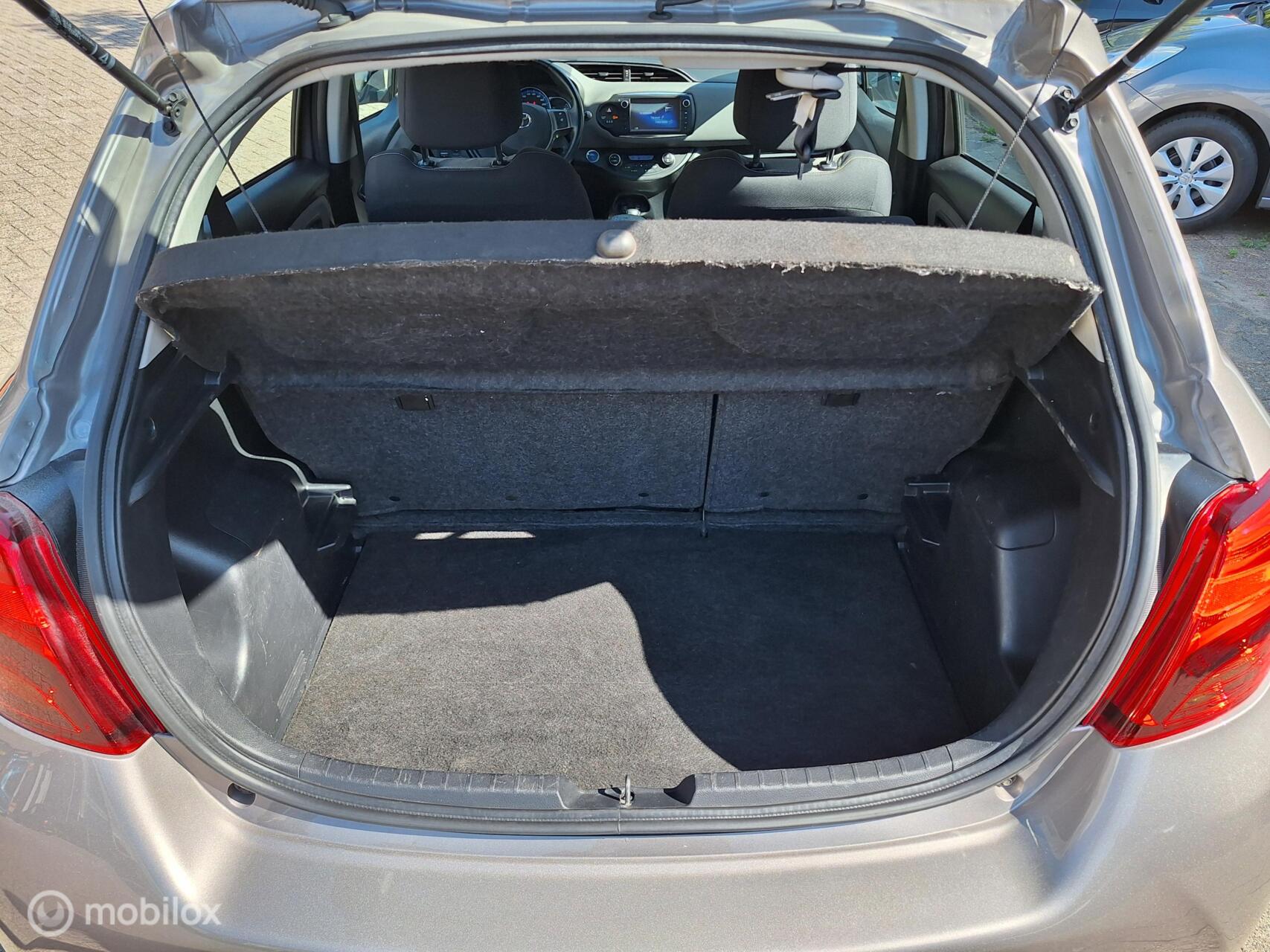 Foto van Toyota Toyota Yaris Hybrid