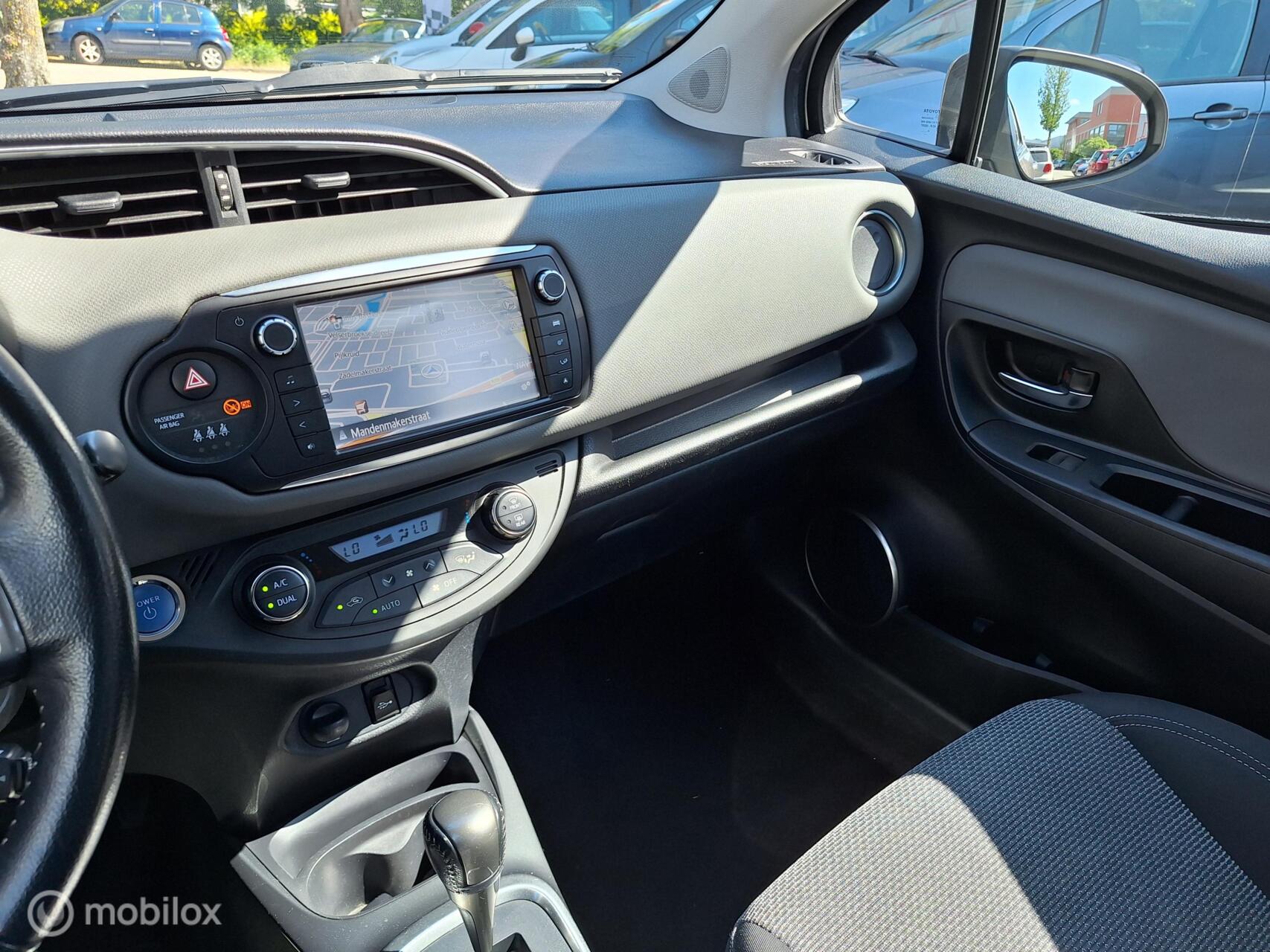 Foto van Toyota Toyota Yaris Hybrid