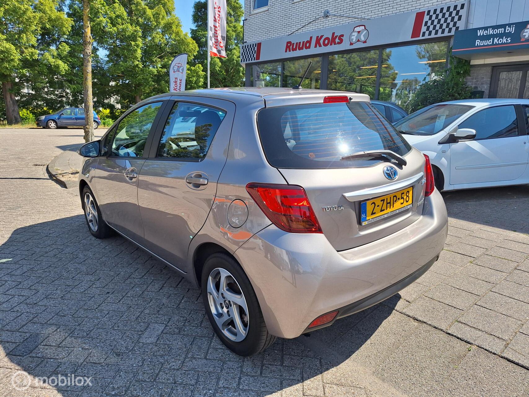 Foto van Toyota Toyota Yaris Hybrid