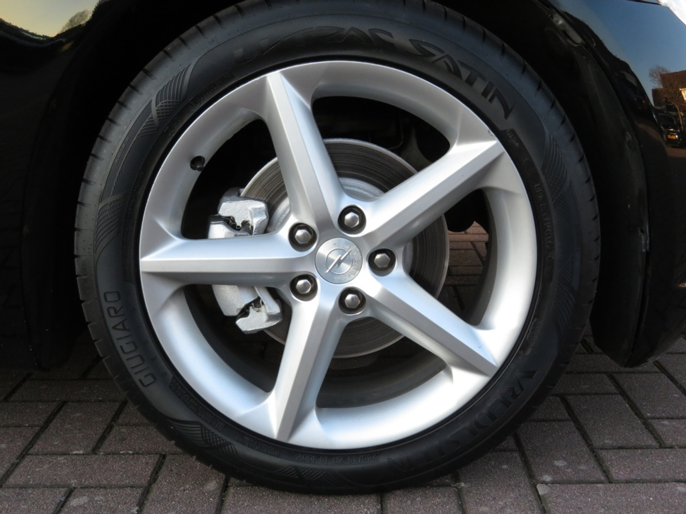 Foto van Opel GT