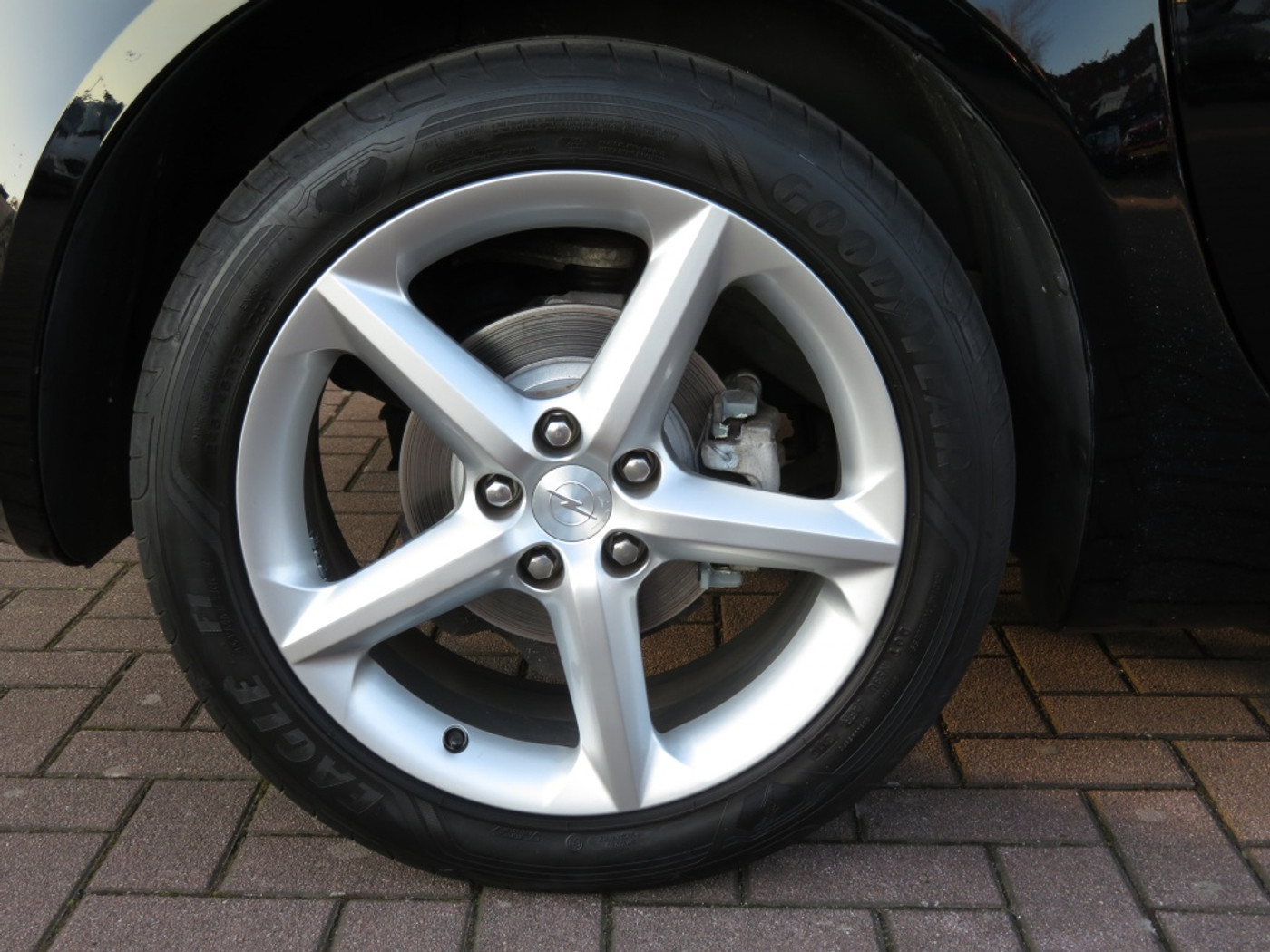 Foto van Opel GT