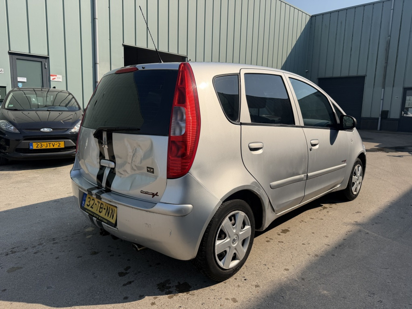 Foto van Mitsubishi Mitsubishi Colt