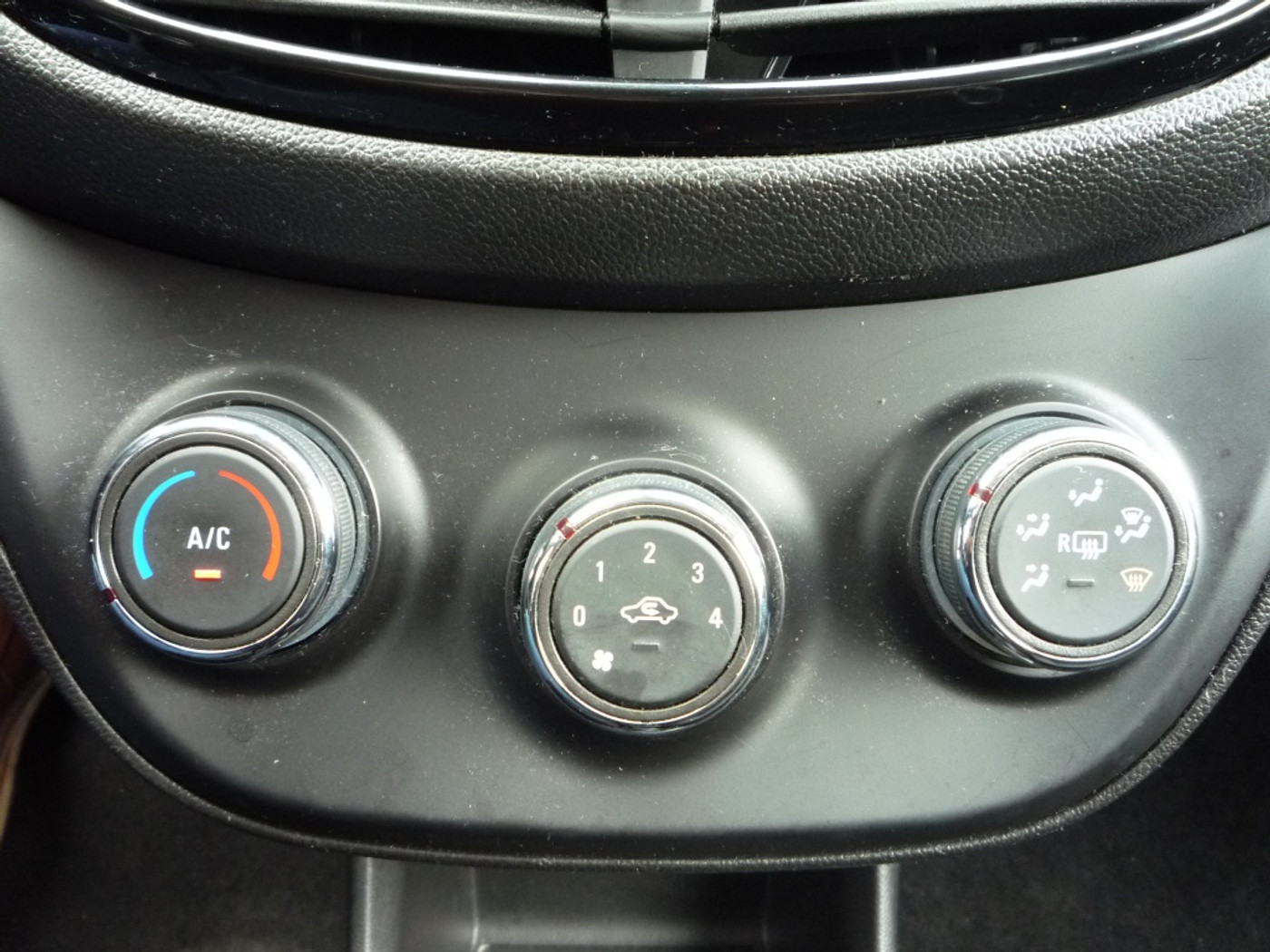 Foto van Opel Karl Rocks / Viva Rocks