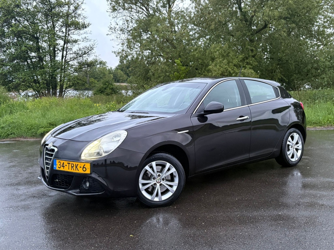 Alfa Romeo Alfa Giulietta 1.4 T Distinctive Trekhaak 2e Eigenaar Org NL NW APK 2012 - voorkant