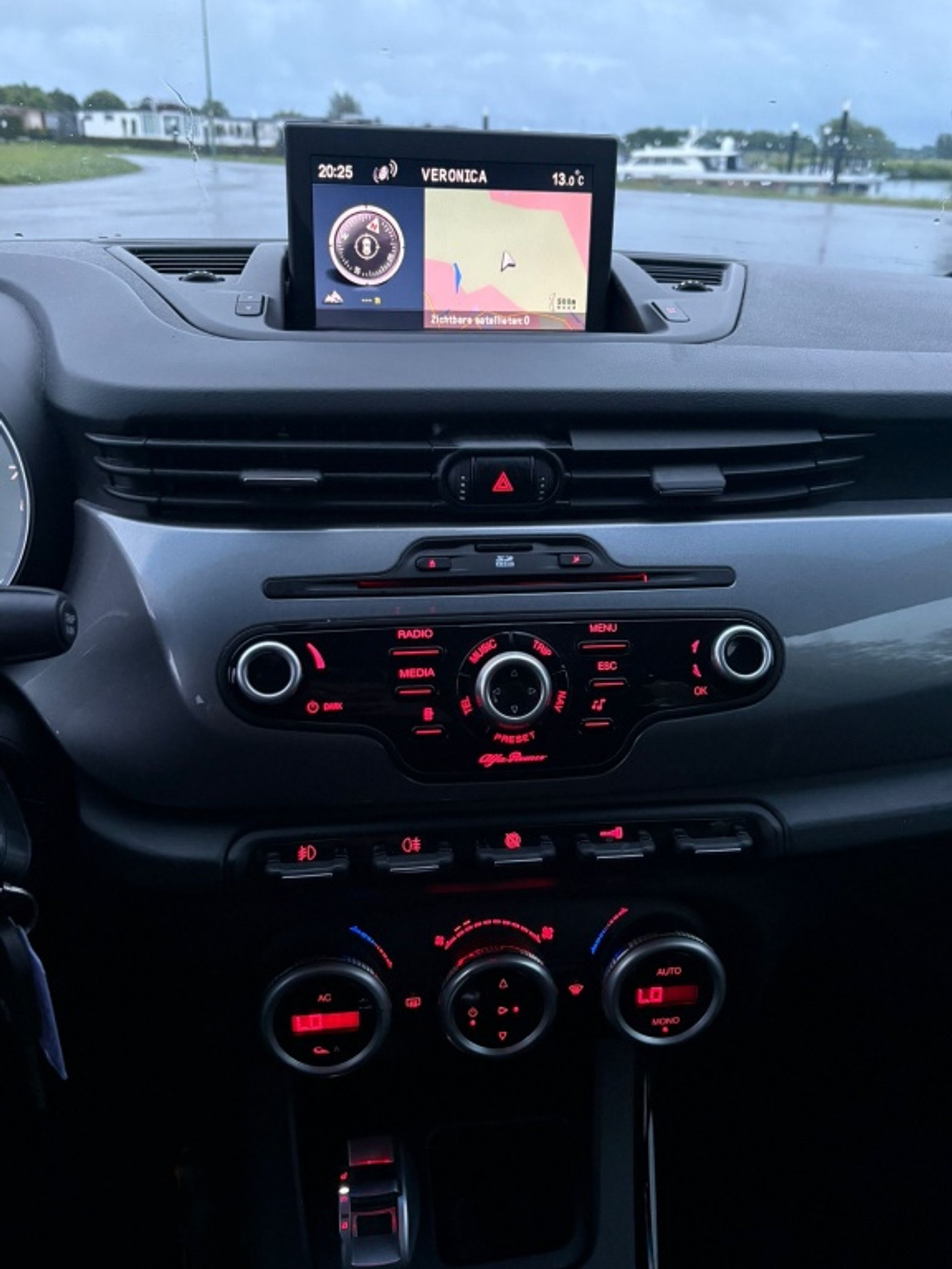 Foto van Alfa Romeo Alfa Giulietta