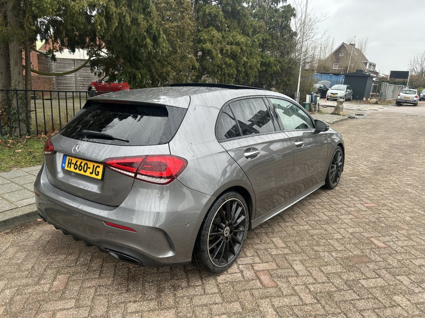 Foto van Mercedes-Benz A 220