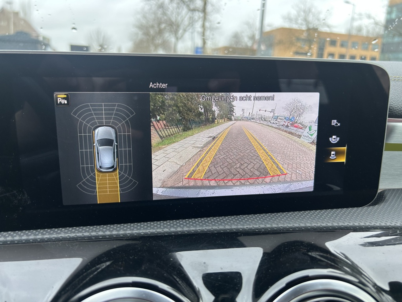 Foto van Mercedes-Benz A 220