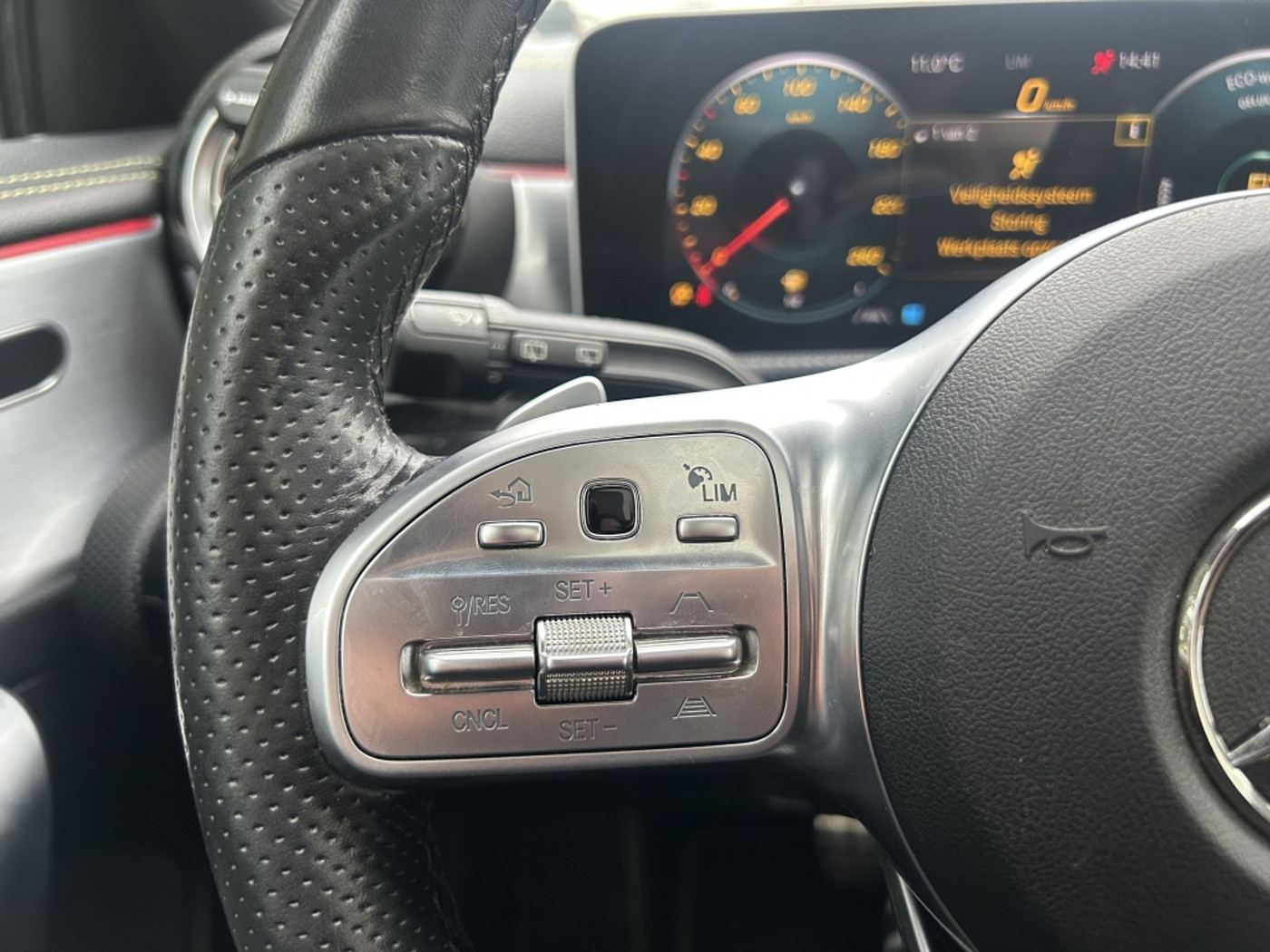 Foto van Mercedes-Benz A 220