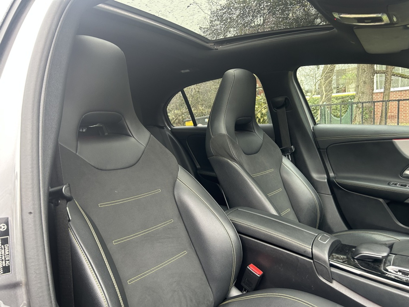 Foto van Mercedes-Benz A 220