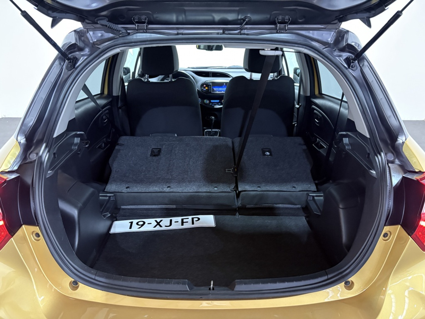 Foto van Toyota Toyota Yaris Hybrid