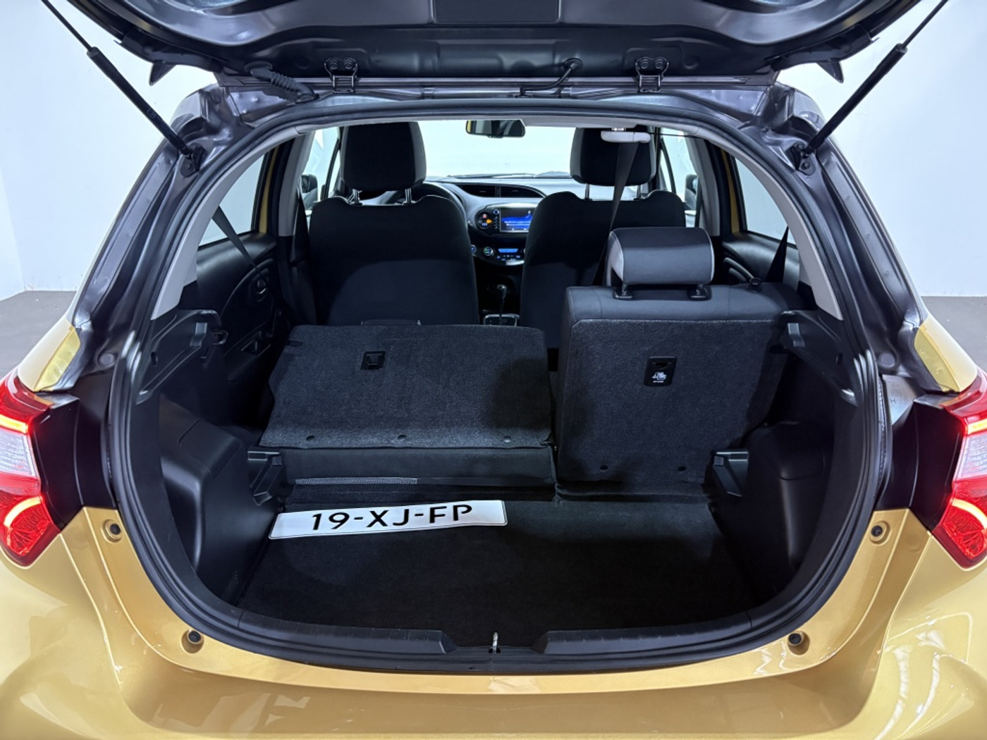 Foto van Toyota Toyota Yaris Hybrid
