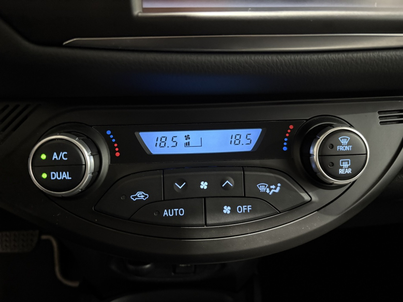 Foto van Toyota Toyota Yaris Hybrid