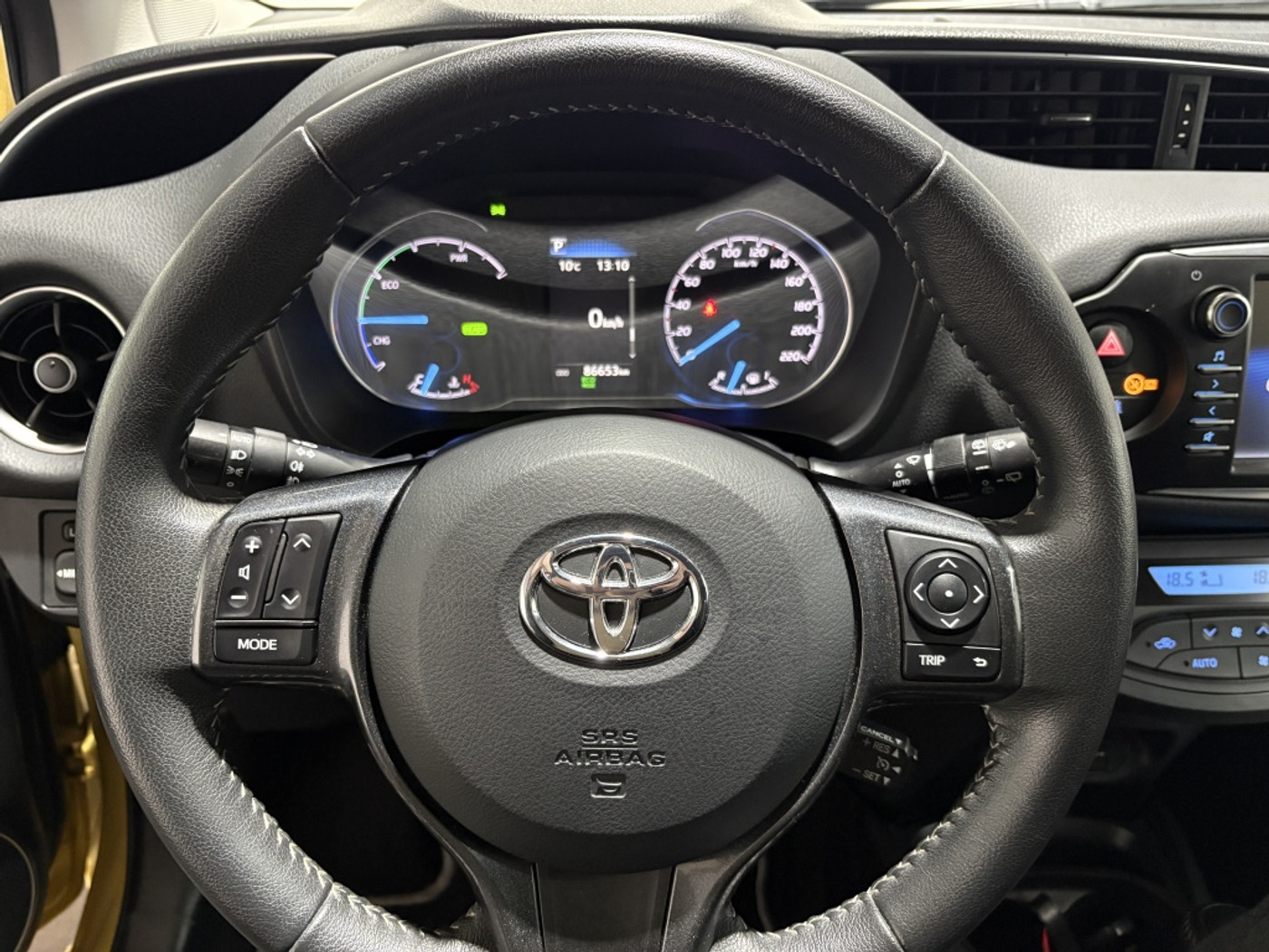 Foto van Toyota Toyota Yaris Hybrid