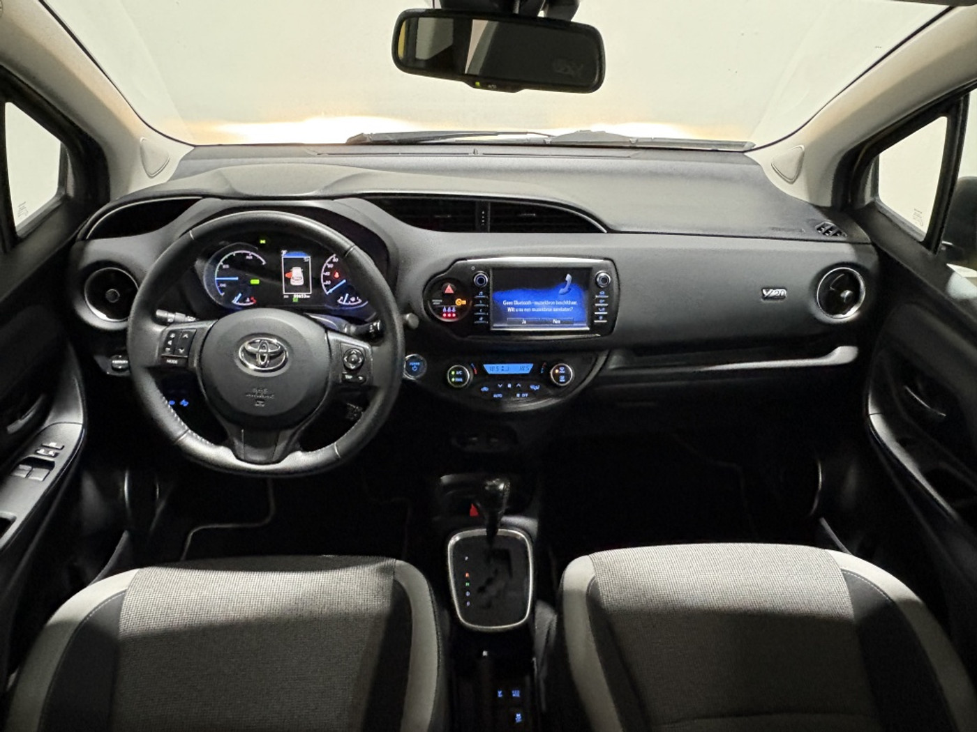 Foto van Toyota Toyota Yaris Hybrid