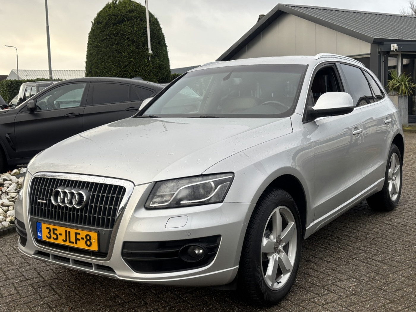 Audi Audi Q5 2.0 TFSI Quattro Automaat 2009 Youngtimer 2009 - voorkant