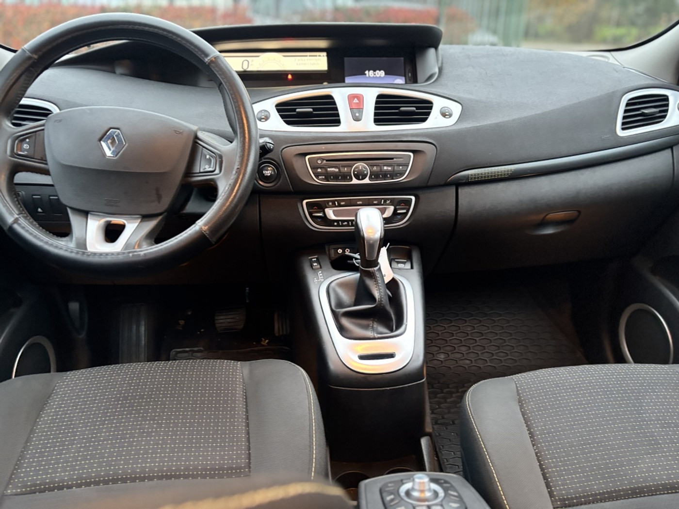 Foto van Renault Megane Scenic