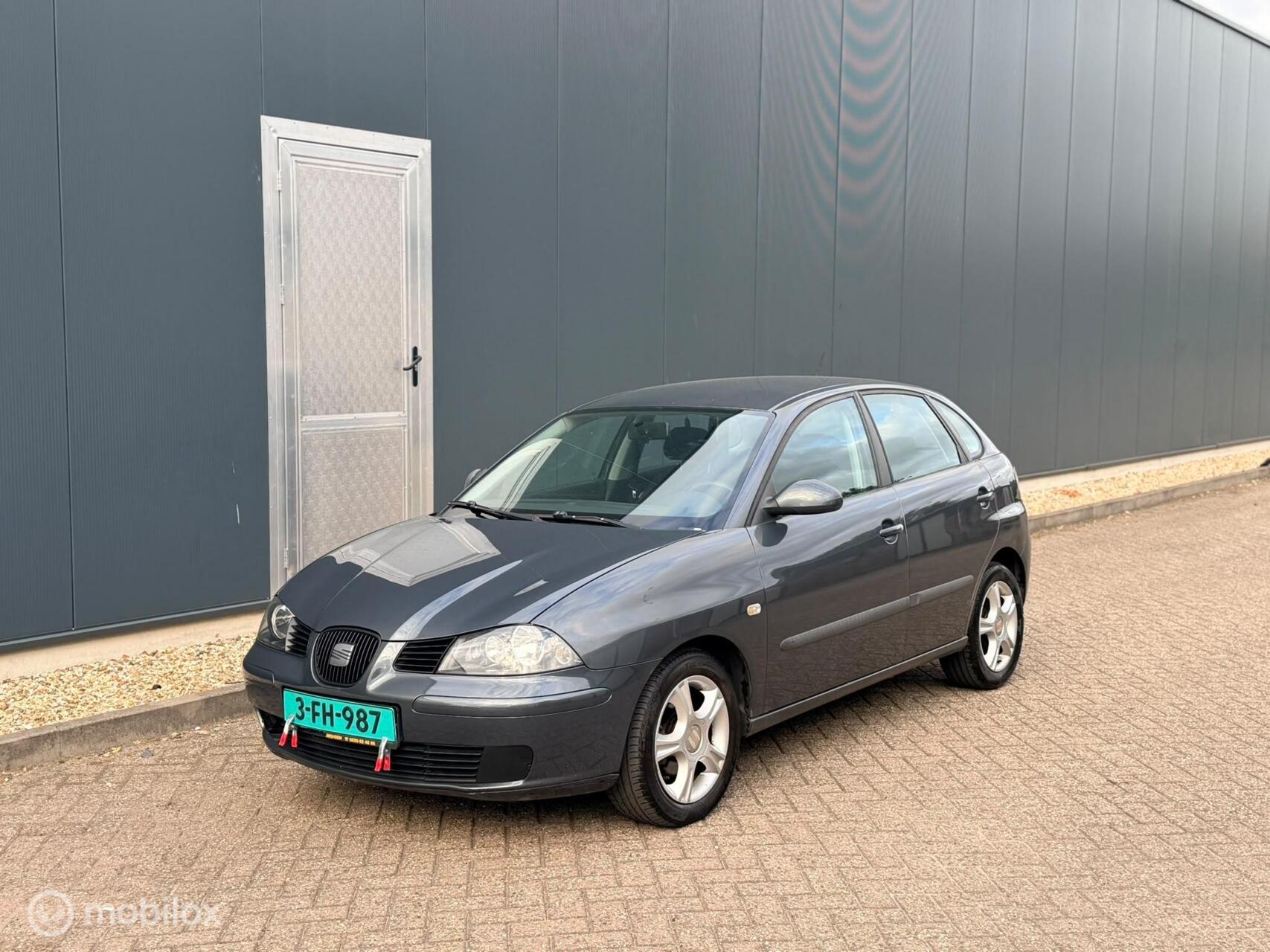 Seat Ibiza 1.4-16V Reference NAP/APK/AIRCO 2007 - voorkant