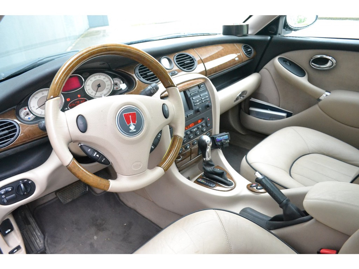 Foto van Rover Rover 75