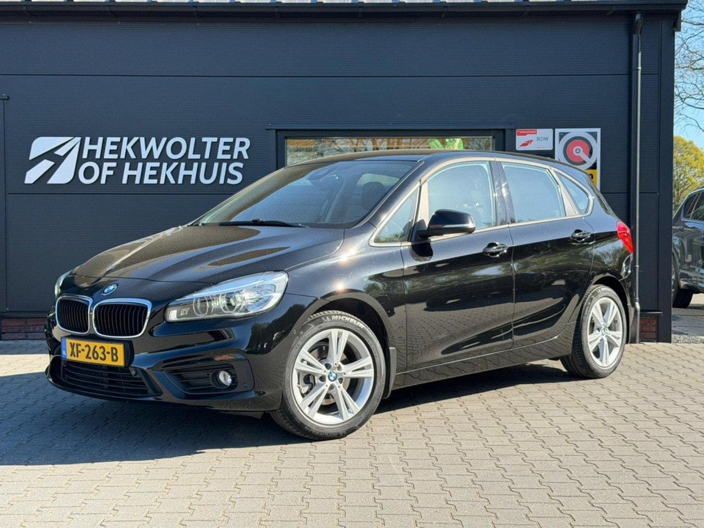 BMW 218i Active Tourer 218i High Exec. | Navi | PDC | LED 2018 - voorkant