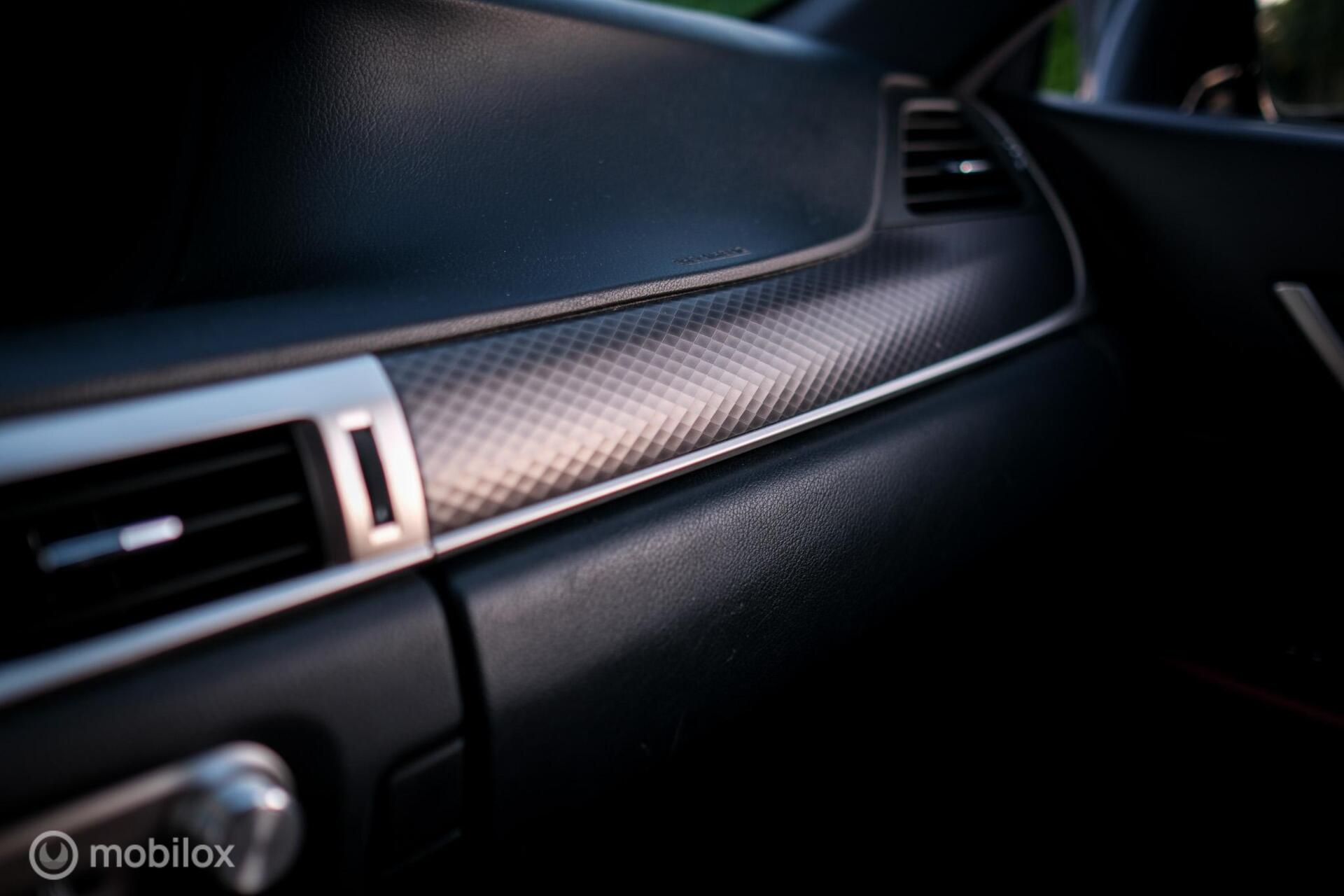 Foto van Lexus Lexus Gs450h