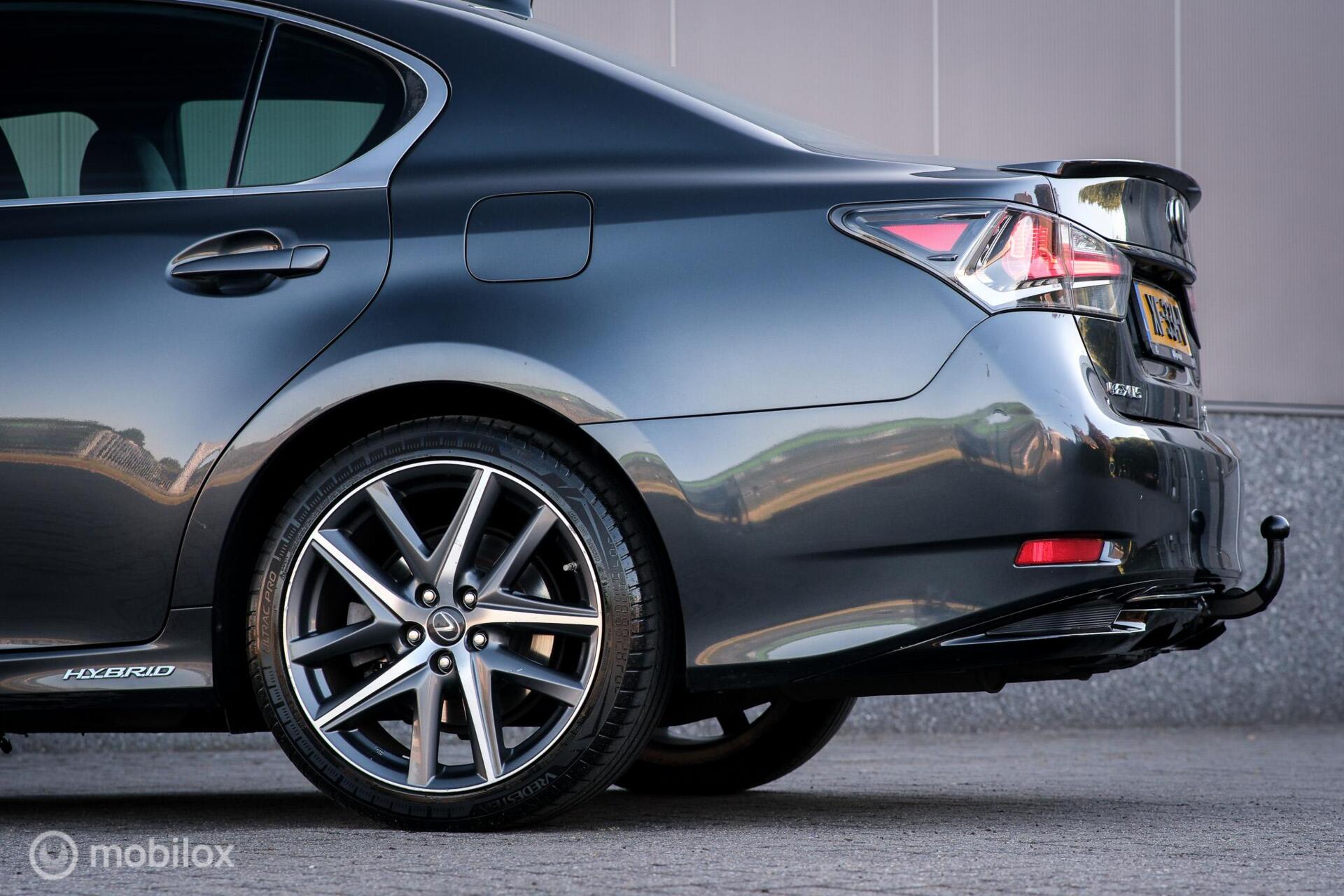 Foto van Lexus Lexus Gs450h