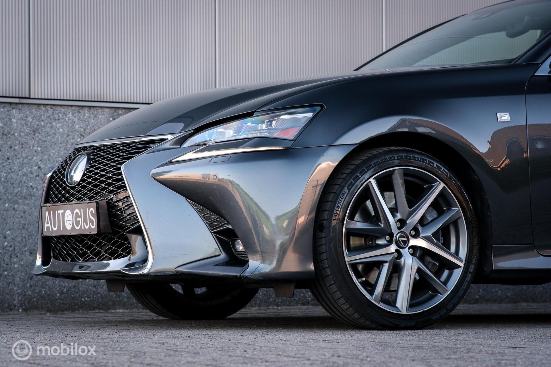 Foto van Lexus Lexus Gs450h
