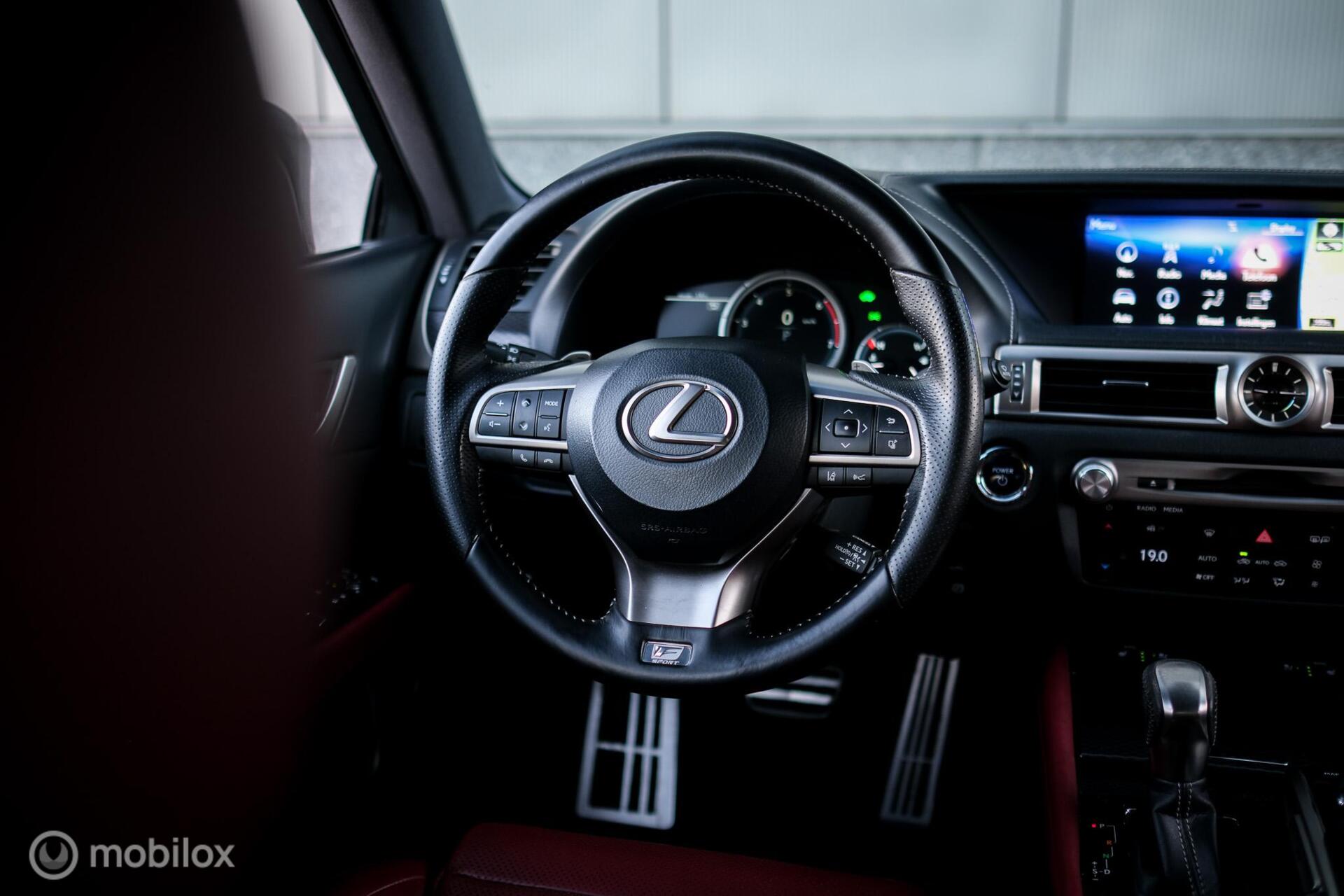Foto van Lexus Lexus Gs450h
