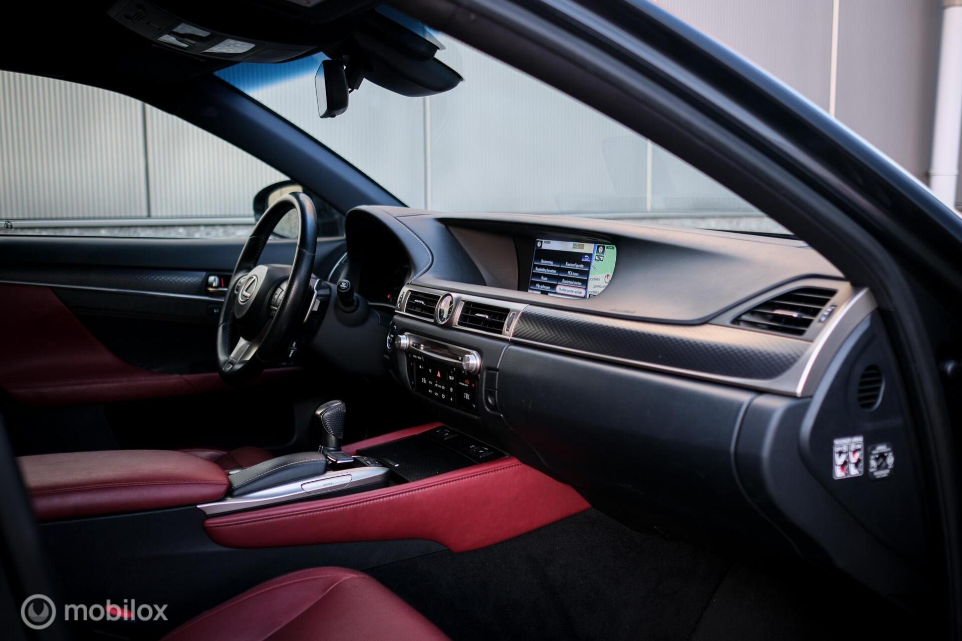 Foto van Lexus Lexus Gs450h