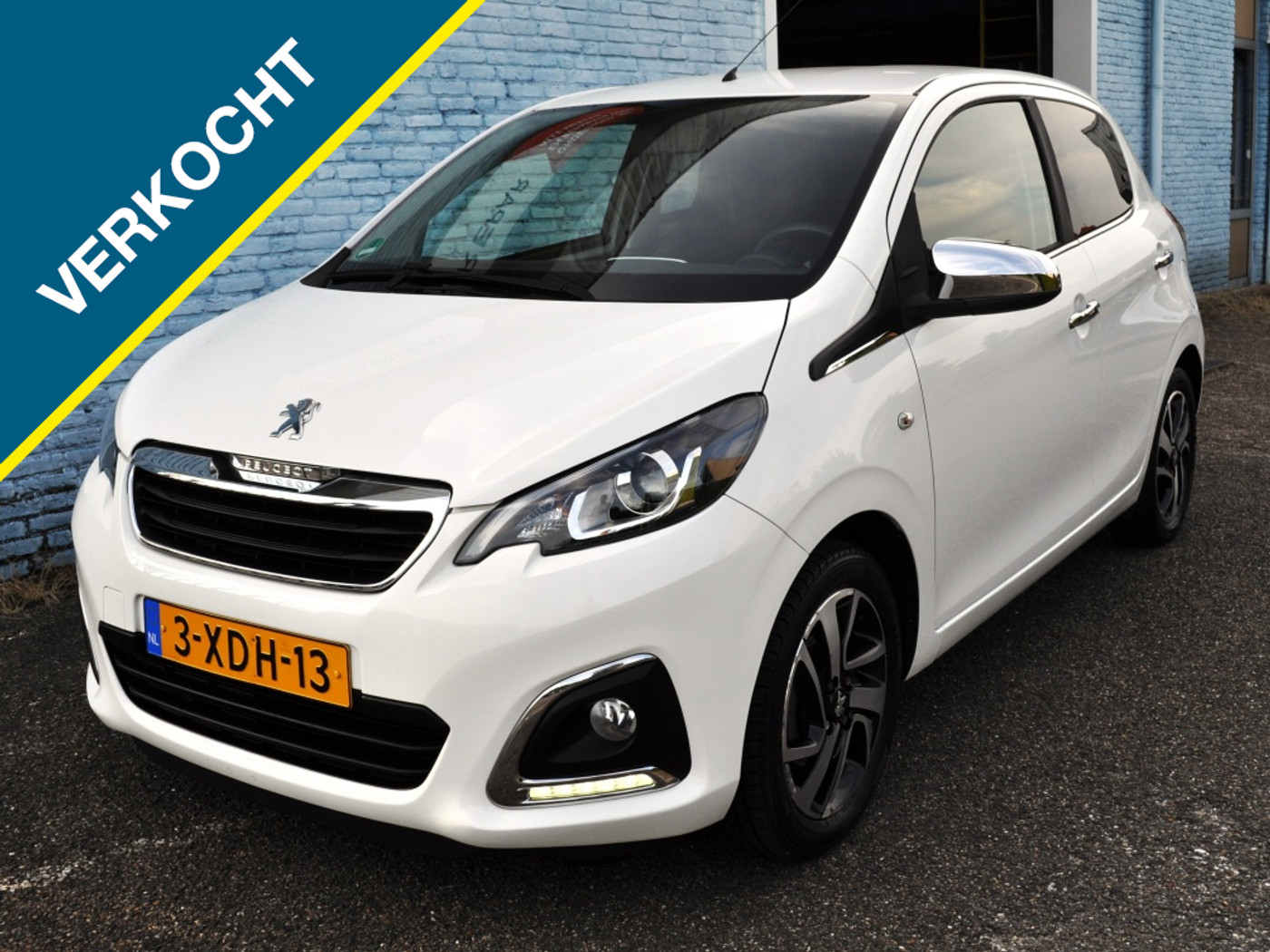 Peugeot Peugeot 108 1.0 Allure Prem. Lmv Cam Key-l. crc 2014 - voorkant