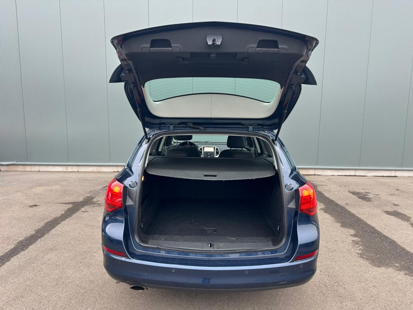 Foto van Opel Astra Sports Tourer